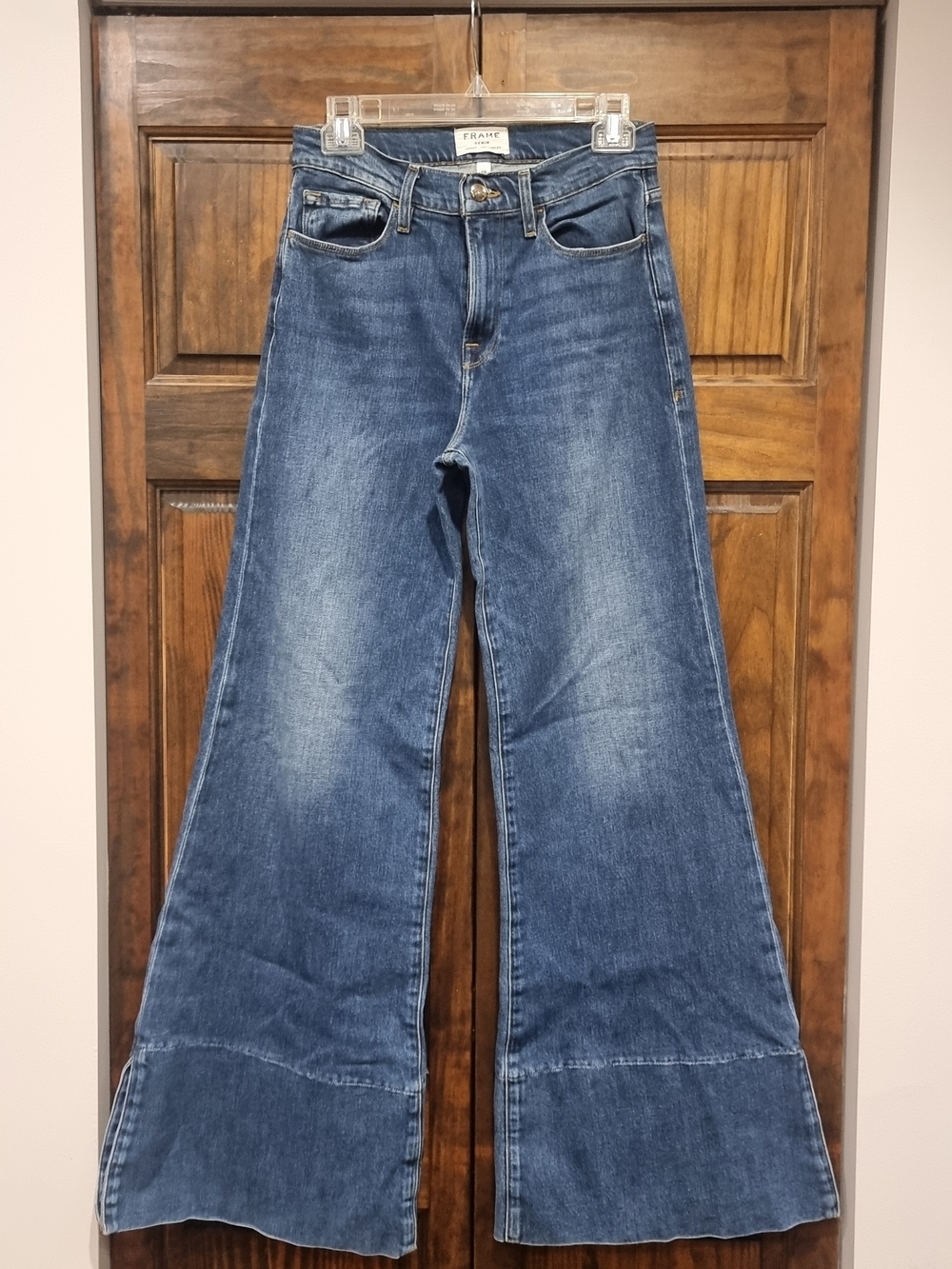 Frame Denim Wide-Leg High-Rise Jeans in Medium Blue Wash